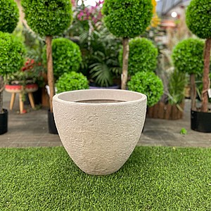 כד פלסטיק הולנדי בגוון חול כד פלסטיק הולנדי בגוון חול